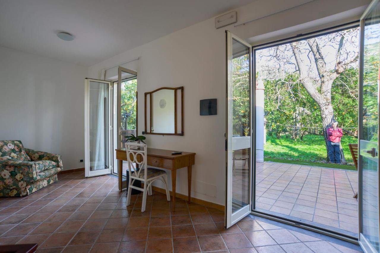 Ferienwohnung Agriturismo Piccolo Canyon Piano di Sorrento Exterior foto